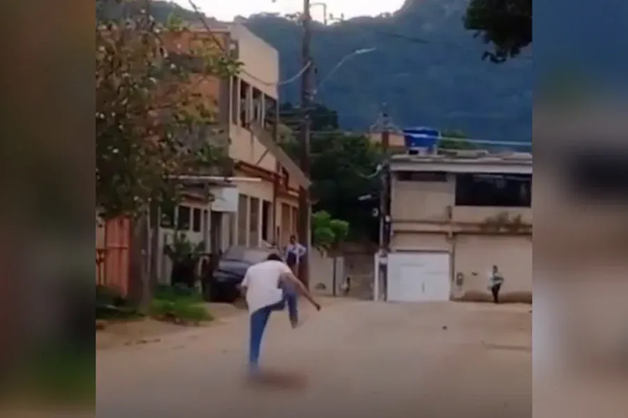 Homem é preso após agredir ex-mulher e matar cachorro no Espírito Santo