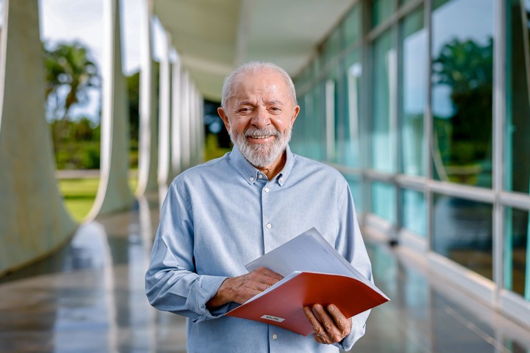 Lula: “Pé-de-Meia é uma revolução na educação”