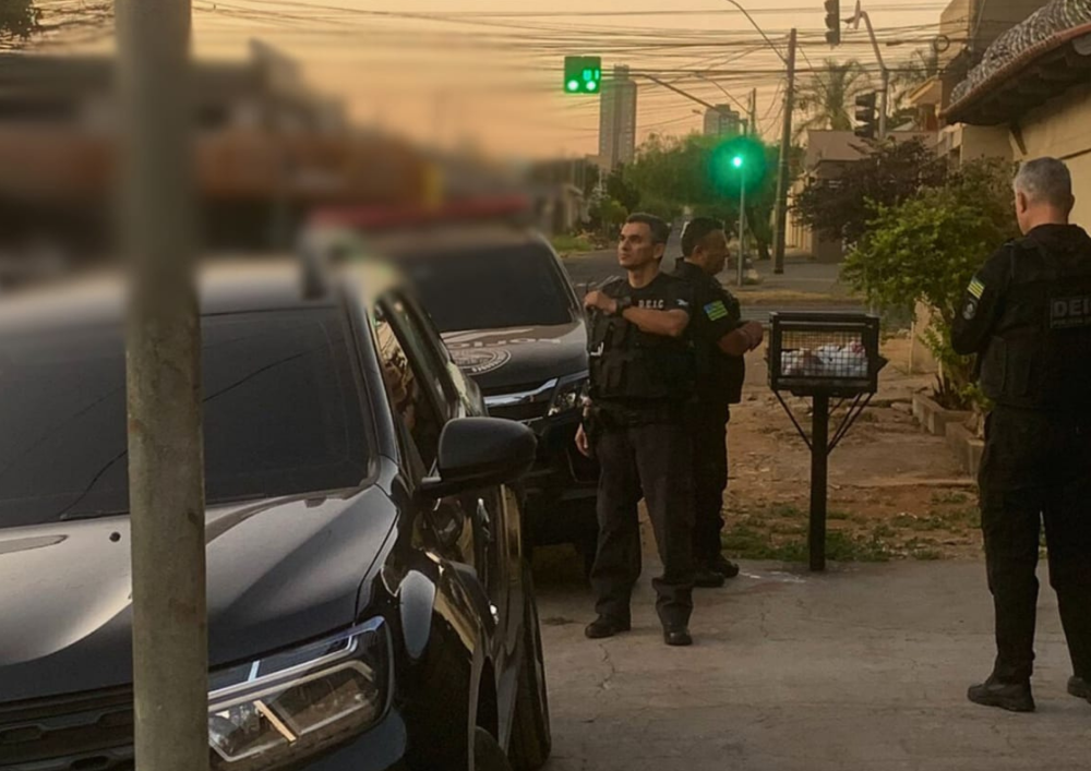 Polícia Civil cumpre mandados em Goiás e Rio Grande do Norte contra organização criminosa que obtia empréstimos fraudulentos