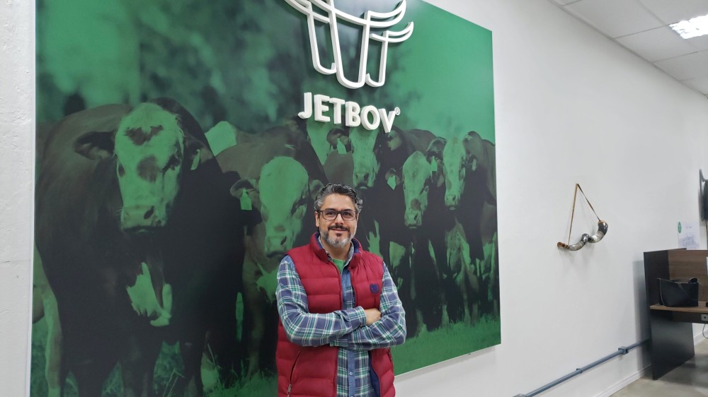 ChatGPT da pecuária: JetBov anuncia lançamento de aplicativo que promete otimizar a gestão do produtor de gado de corte