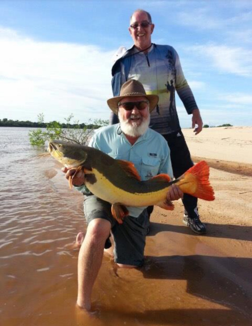 Pousada Canoeiros: O Refúgio dos Pescadores no Rio Araguaia
